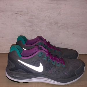 Women’s Nike Running Shoes Sz 8.5